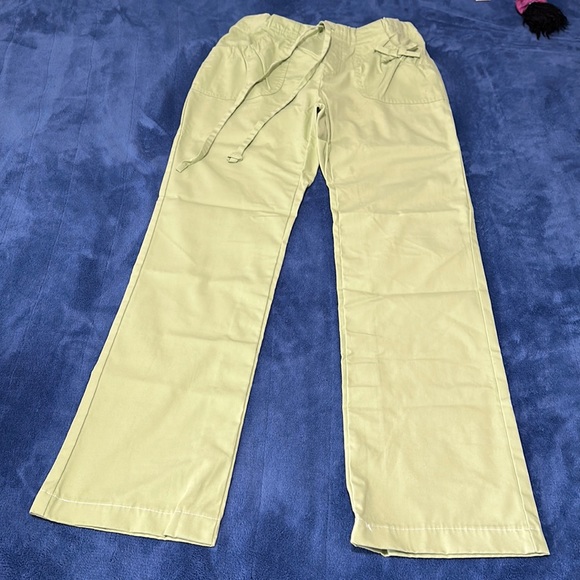 Scrub top and pants - Picture 1 of 9